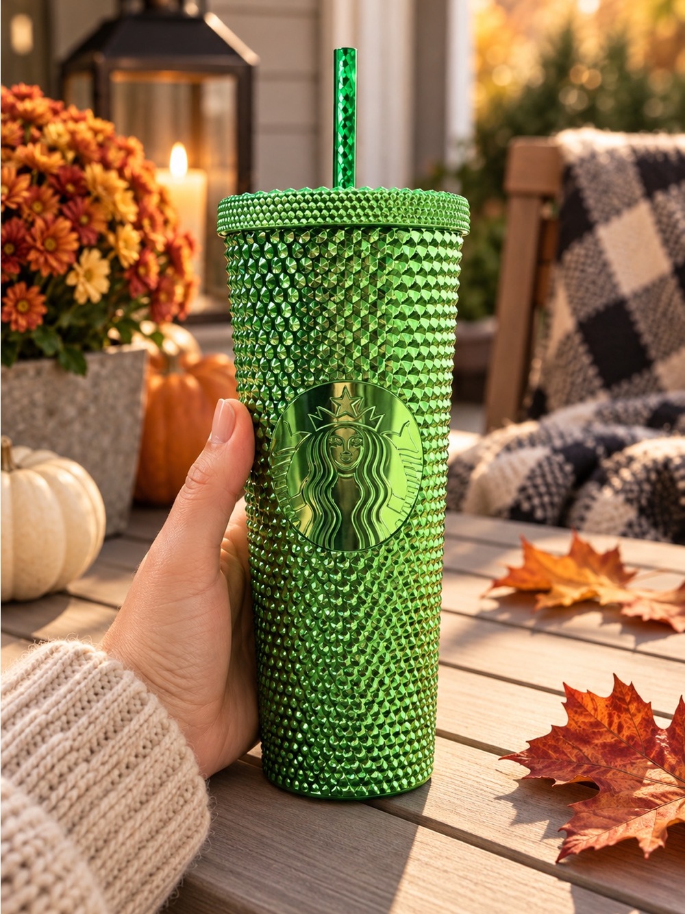 NEW Starbucks Crystal Cut 24 oz Cold Drink Tumbler Green with Straw NWT